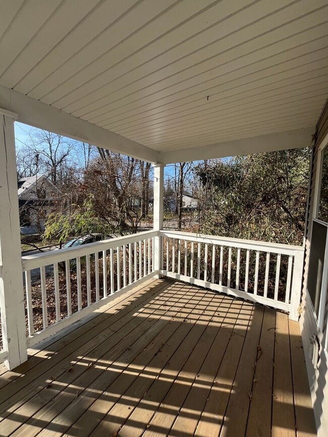 Photo - 2 bedroom, 1 bath House: Available August 2025!