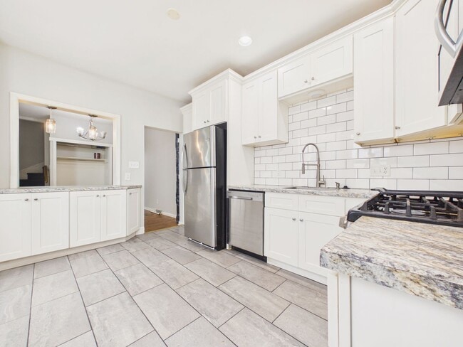 Photo - 3 Bedroom Townhouse on N 4th St