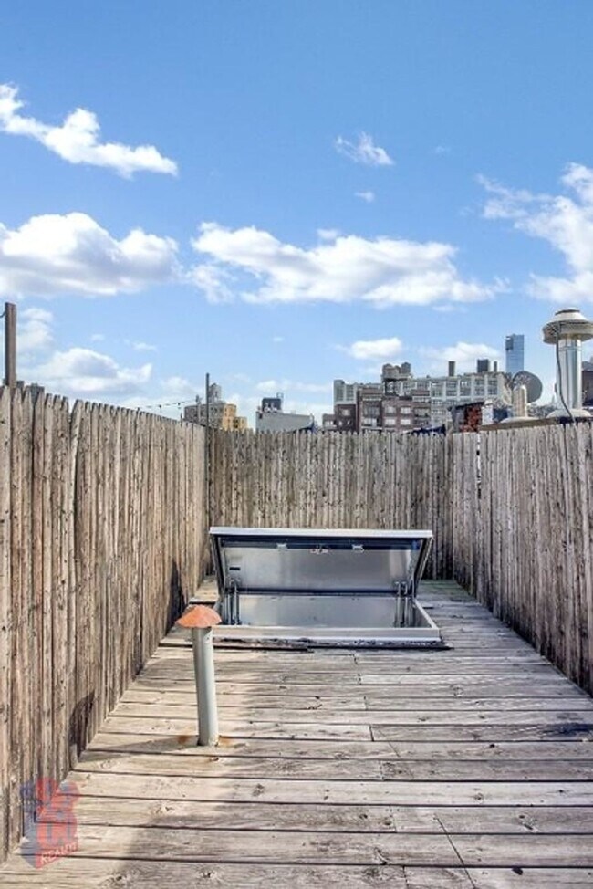 Photo - Leroy Street Unit 5C