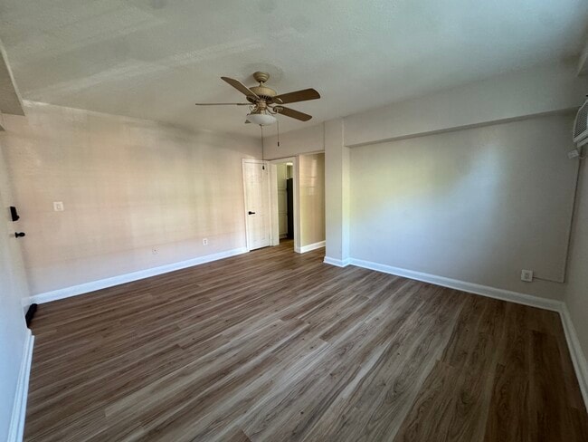 Photo - 1404 Tuckerman St NW Unit 1