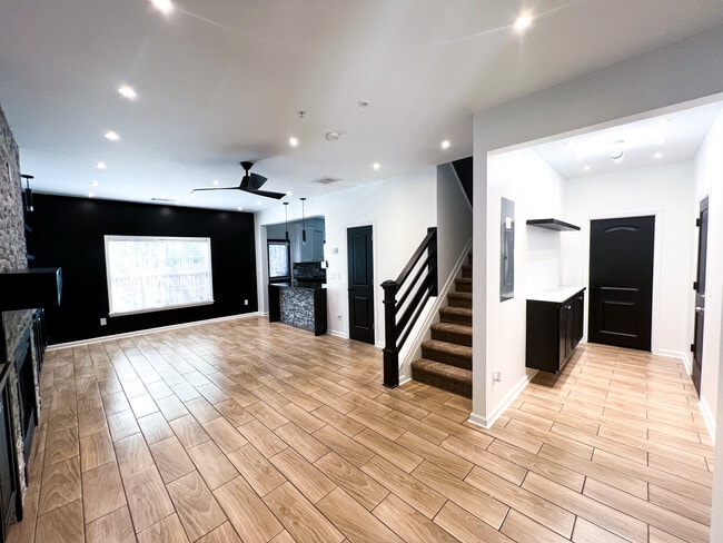 Photo - 2050 Appaloosa Way