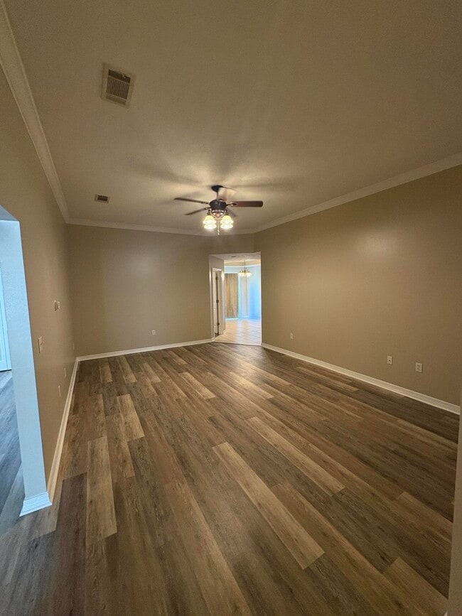 Photo - 2877 Aplin Rd