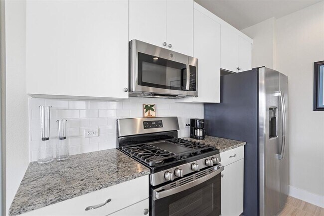 Photo - 613 White Steppe Way