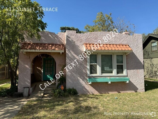 Building Photo - 3 bed 2 bath home on Sunset Terrace!