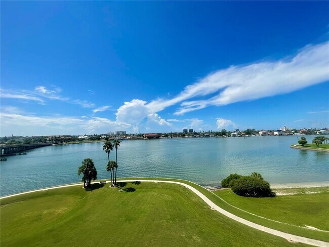 7862 Sailboat Key Blvd S Unit 504