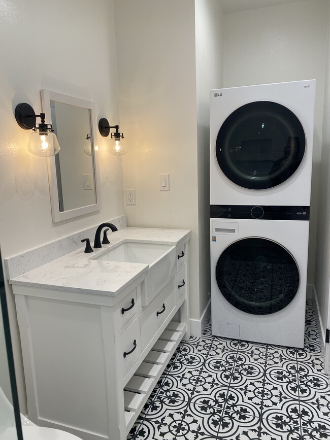 Photo - 3919 Calle Loma Vista