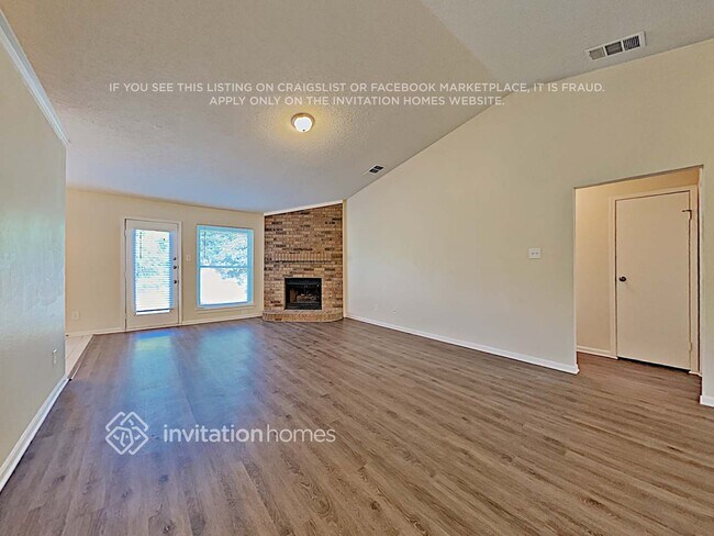 Photo - 5345 Colonial Dr