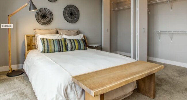 Photo - 2589 N Clark St Unit 2589 N Clark