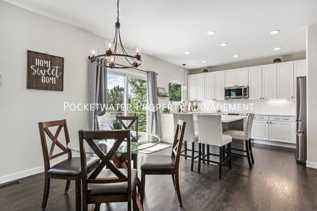 Photo - 3435 Castle Peak Ave