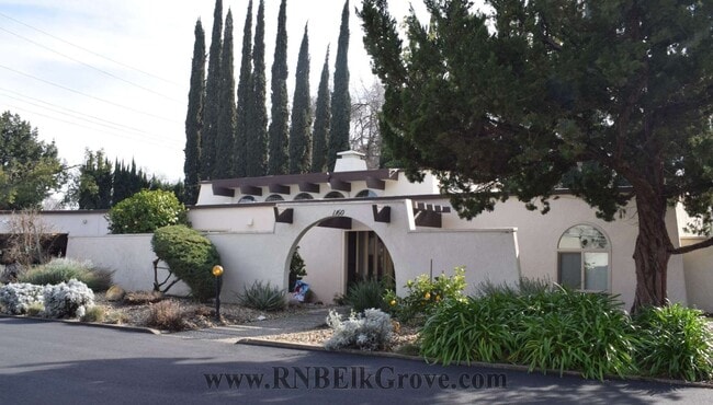 1160 Silver Lake Dr