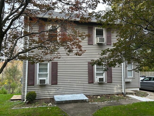 Building Photo - 22 Mountainville Rd Unit Apt #2nd Floor