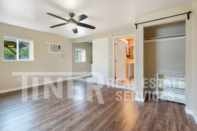 Photo - 1531 Virginia Ave Unidad C