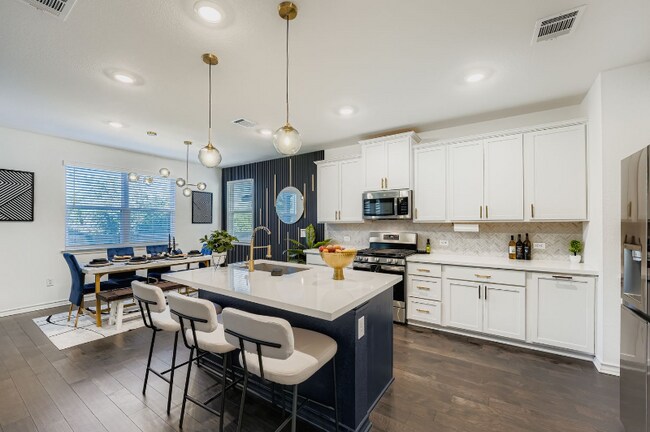 Photo - 2902 Bronx Dr