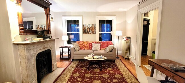 Open Living Area - 54 Dudley St Unit 1 Rental