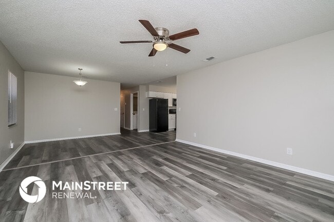 Photo - 9311 N 12th St