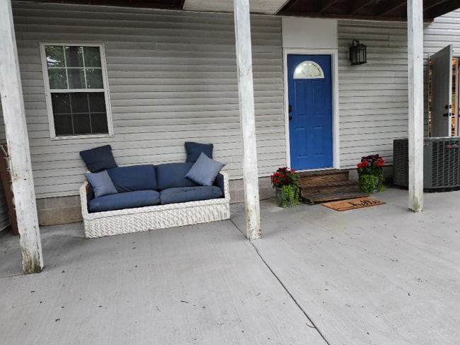 Photo - 762 Flinn Dr