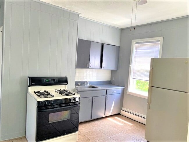 Photo - 74 Veazie St Unit 2