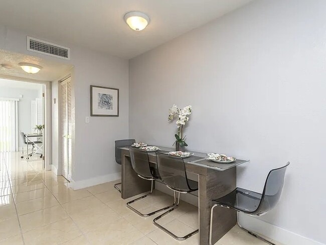 Photo - 2601 NW 207th St Unidad Lakehouse - 2 Bedroom - 2 Bath