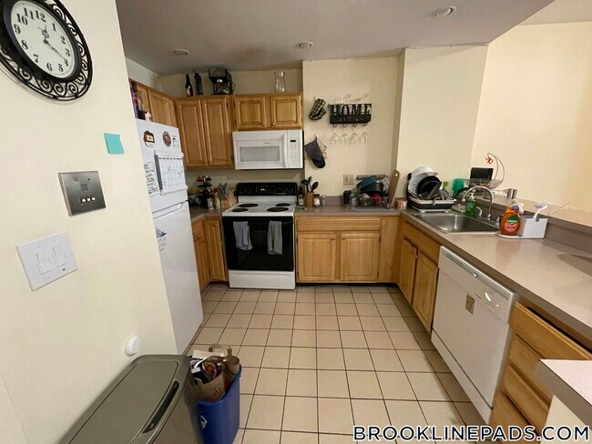1406 Beacon St Unidad 2