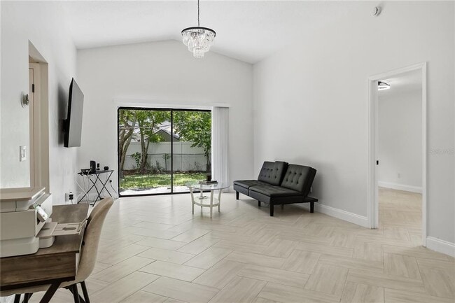 Photo - 182 Pinewood Cir