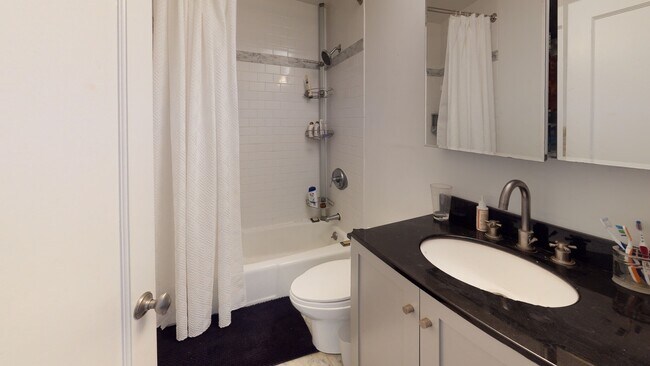 Photo - 492 Massachusetts Ave Unit 2-bed 1-bath