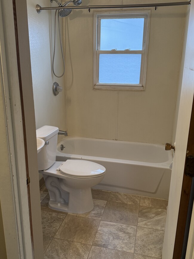 Bathroom - 114 W Spring St