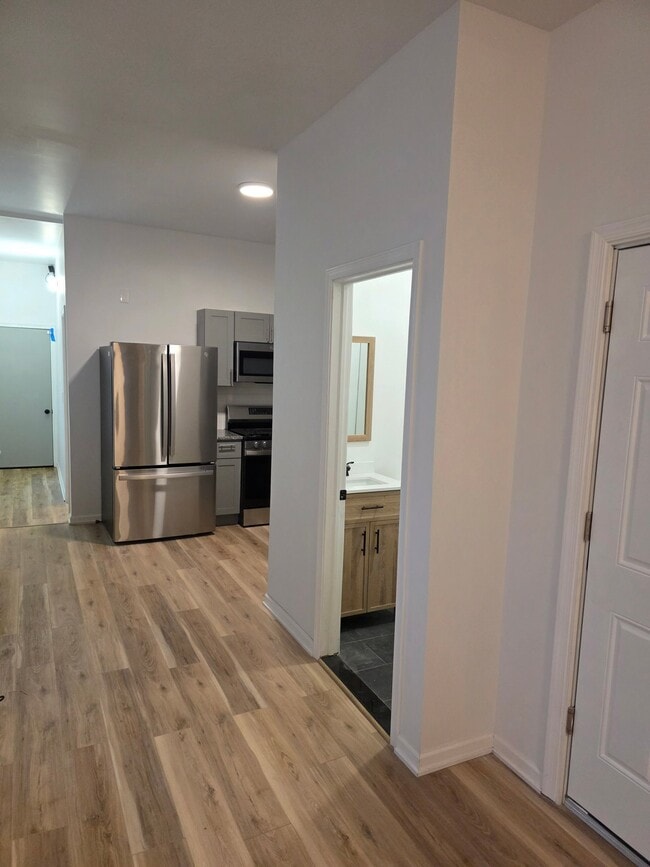 2813 W Oxford St Unit 1