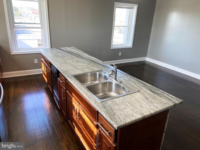 Photo - 190 W Lehigh Ave Unidad 3RD FL