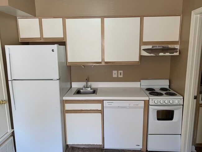 Photo - 3580 Bristerwood Dr Unit #101