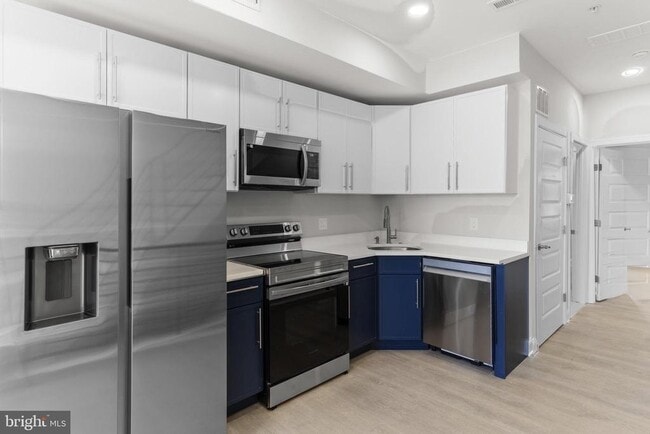 Building Photo - 2156 N 9th St Unit 1 Rental