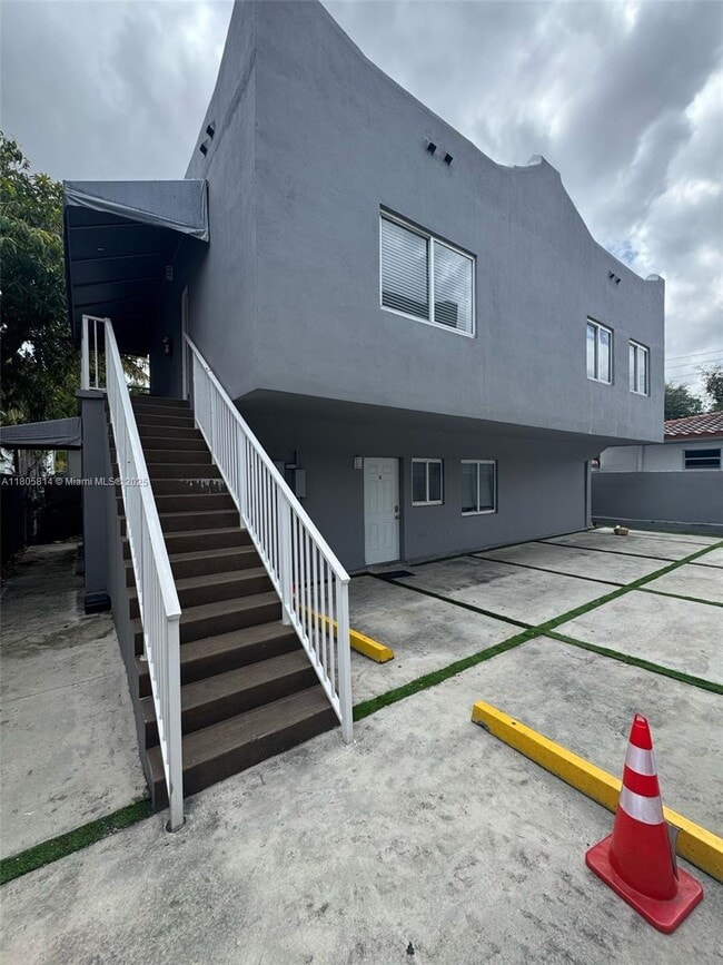 Photo - 1684 SW 10th St Apartment Unit 06