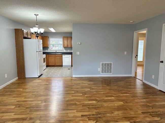 Photo - 2918 Patrick Ave