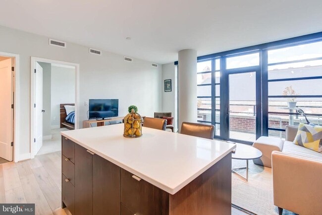 Photo - 1300 4th St SE Unit 414