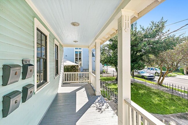 Photo - 2215 Second St Unit A