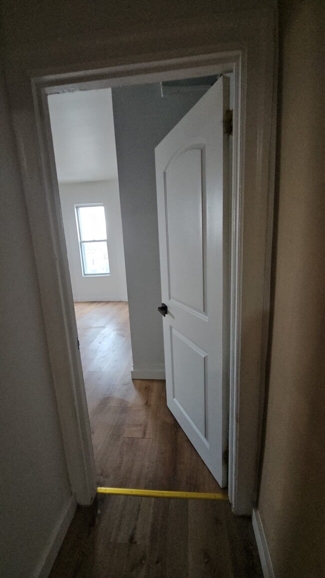 Photo - Estate of N 60th street Unit 3