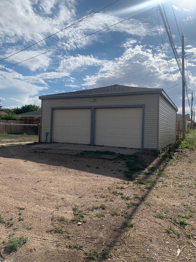 Photo - 3 BEDROOM, 1 BATHROOM, RANCH STYLE SINGLE FAMILY HOME WITH OVERSIZED 2 CAR DETACHED GARAGE