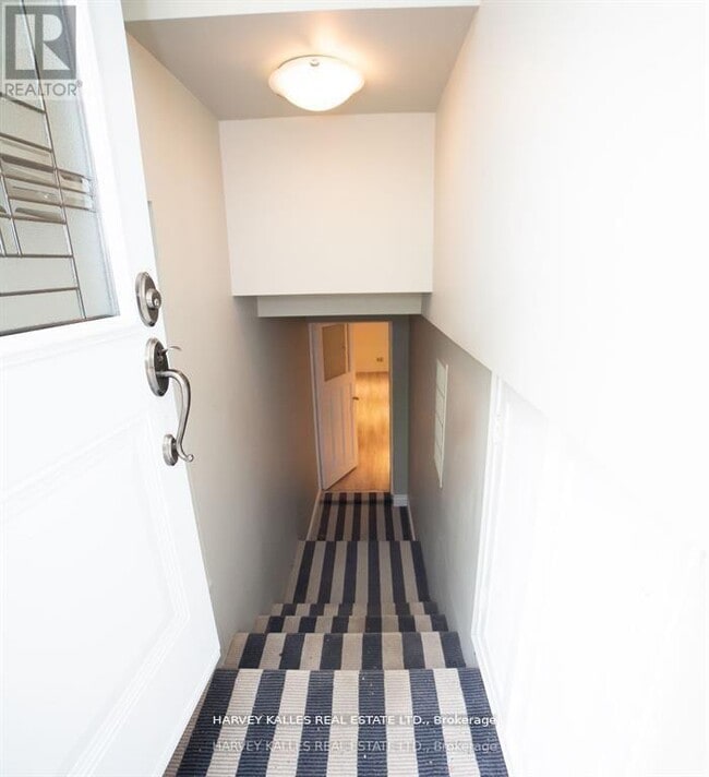 Photo - 550 Glencairn Ave Unit Bsmt