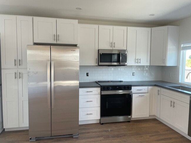 Photo - 871 7th St Unidad Upstairs