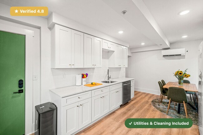 New RoostUp Furnished Private Bedroom with Ensuite Bath in Somerville, Boston!