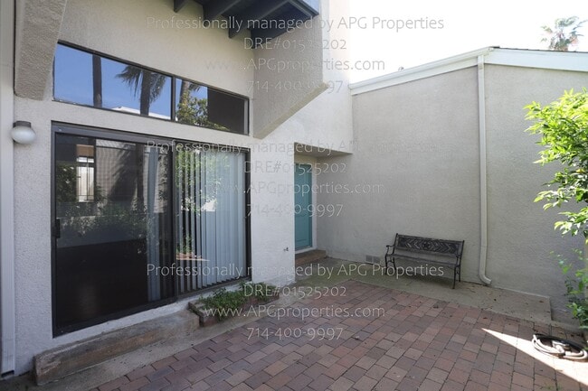 Photo - 2925 Wellesley Ct