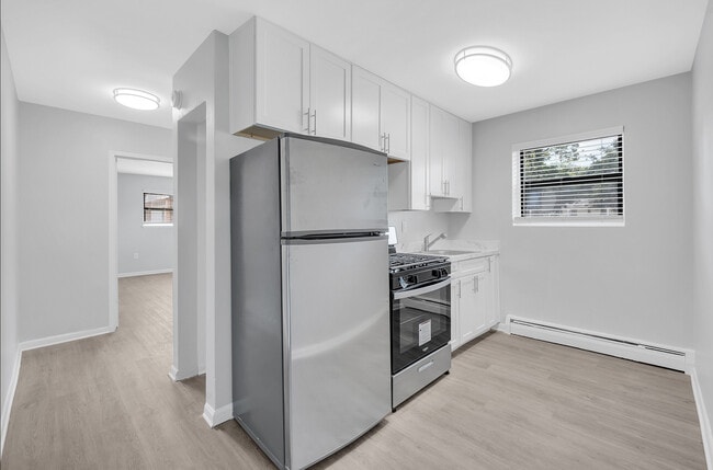 Photo - University Gardens