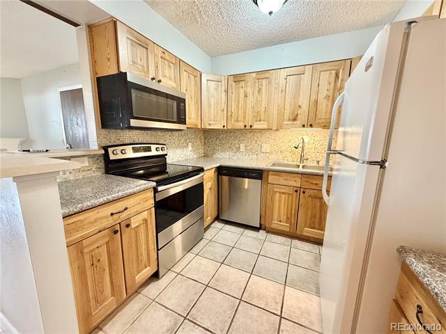 Photo - 3336 S Ammons St Unit 12-102