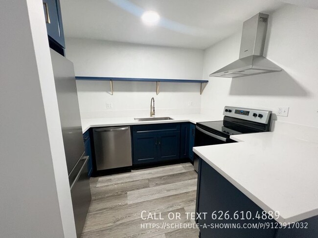 Renovated 2BR Now Available! Meridian Gar... - Renovated 2BR Now Available!  Meridian Gar... Apartment Unit 12