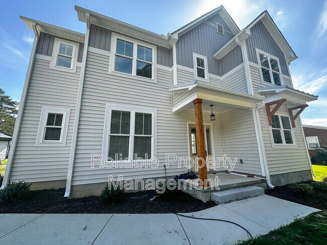 Photo - 341 W Barnes St
