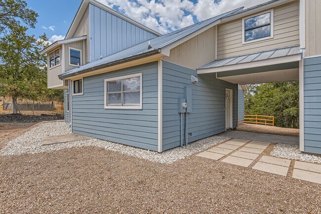 Photo - House on 5 Acres East of Austin!