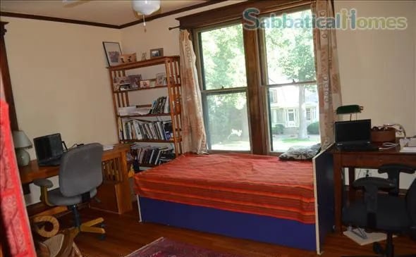 Photo - 611 W Hill St