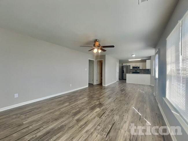 Photo - 2120 Ballingarry Dr