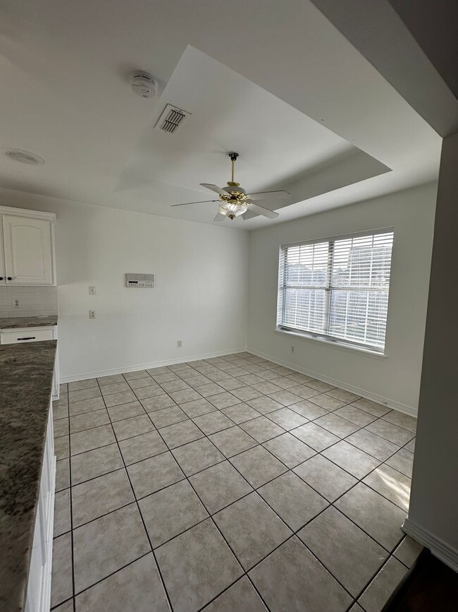 Photo - Wonderful 3 Bedroom in Springhill