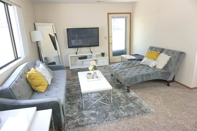 Keystone Park Apartments - Benson