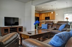 Emerald Apts 1521